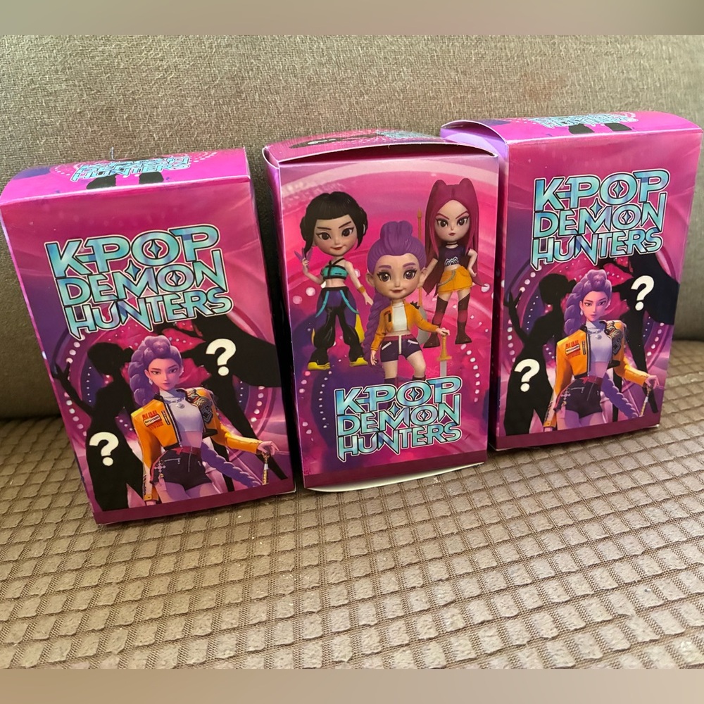 KPOP Demon Hunters Collectible Figures set of 3
